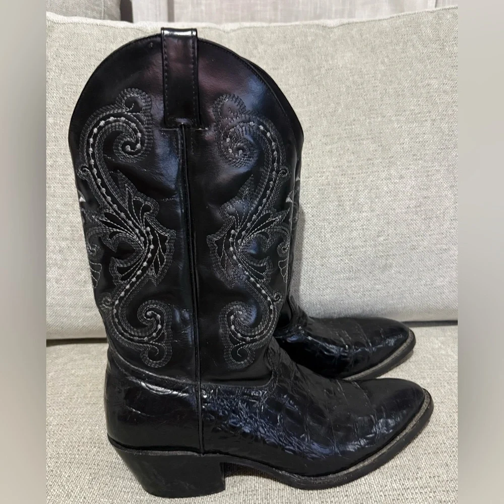 CALEXICO Black Embroidered Western Boots